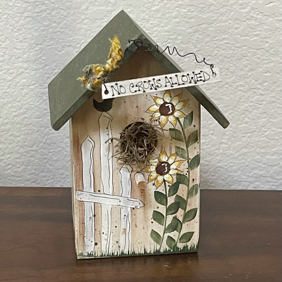 Decorative Birdhouse Hand Painted - Picture 2 of 9
